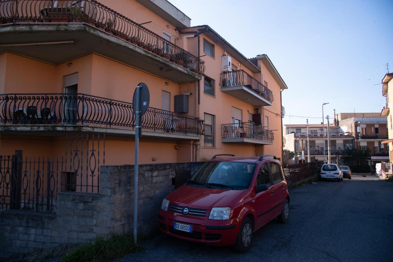 Appartement 'Panta Rei' à Mentana Extérieur photo